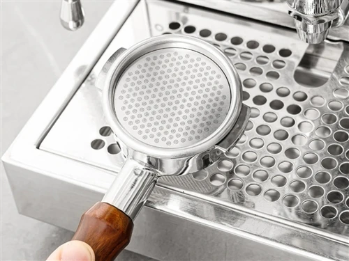 कैसे स्टेनलेस स्टील एस्प्रेसो पक स्क्रीन कॉफी निष्कर्षण स्थिरता में सुधार करत...